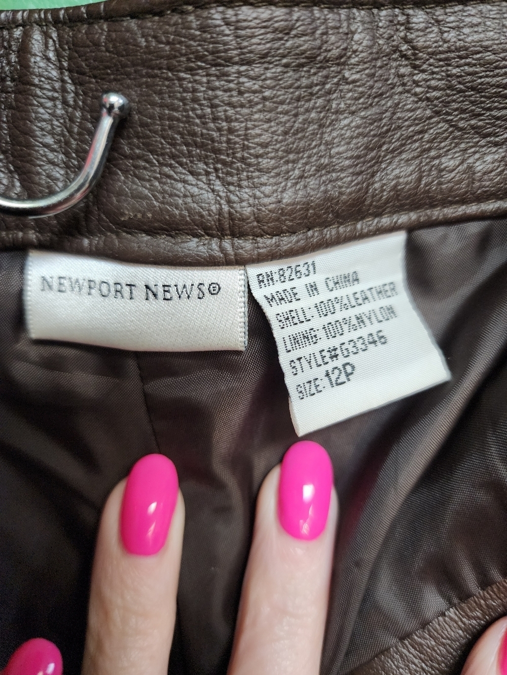Newport News Brown Leather Pants Size 12 Petite Straight Leg Classic - Picture 6 of 7